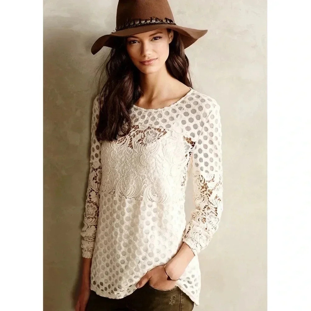 Sunday in Brooklyn Anthro Laced Interlude Top Size Small